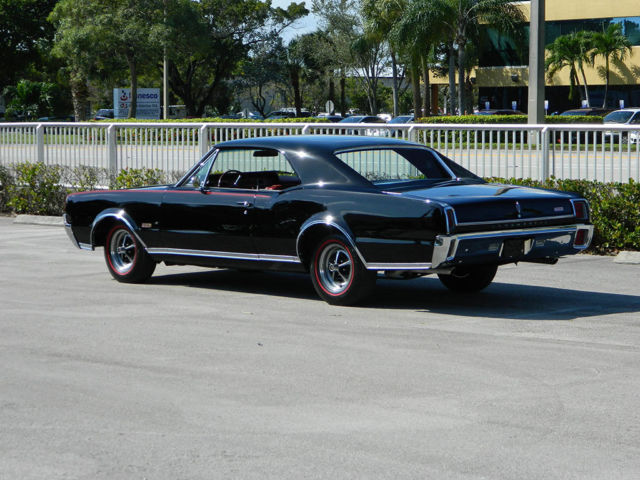 1967 Oldsmobile 442 HOLIDAY COUPE - photo 2