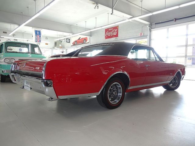 1967 Oldsmobile 442 - photo 2