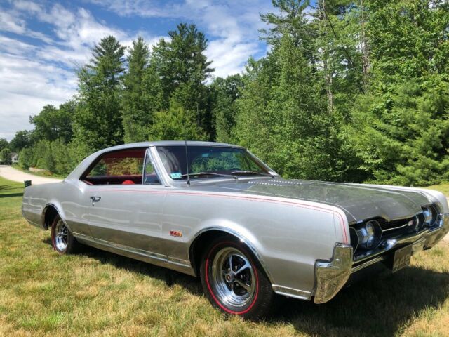 1967 Oldsmobile 442 Holiday Coupe - photo 5