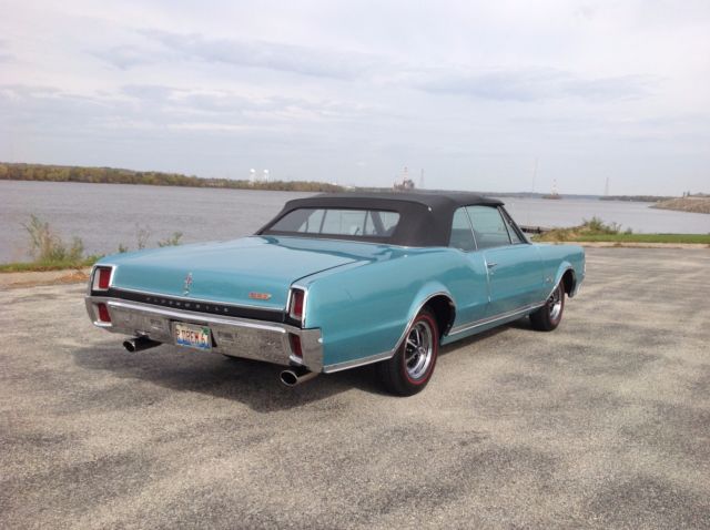 1967 Oldsmobile 442 W30 - photo 4