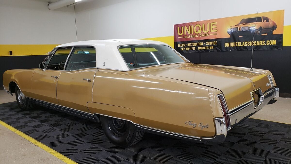 1967 Oldsmobile 98 4 Door Luxury Sedan - photo 6