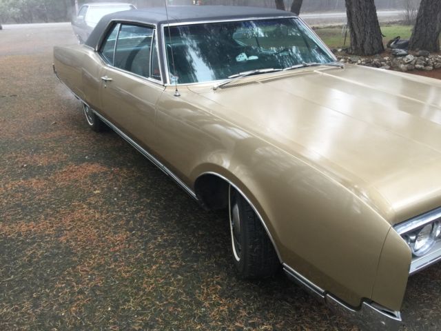 1967 Oldsmobile Series 98 Holiday Coupe - photo 4
