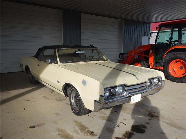 1967 Oldsmobile Cutlass -- - photo 4