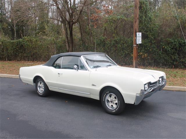 1967 Oldsmobile Cutlass Base