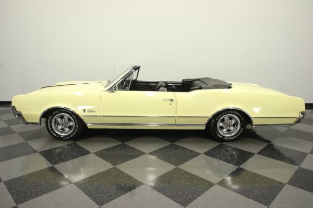 1967 Oldsmobile Cutlass Convertible - photo 3