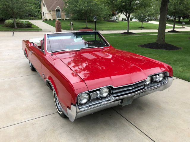 1967 Oldsmobile Cutlass Convertible - photo 5