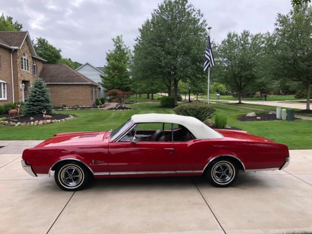 1967 Oldsmobile Cutlass Convertible - photo 6