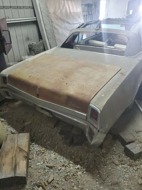 1967 Oldsmobile Cutlass - photo 4