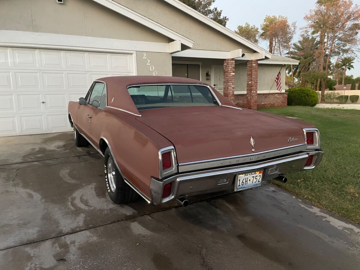 1967 Oldsmobile Cutlass - photo 2