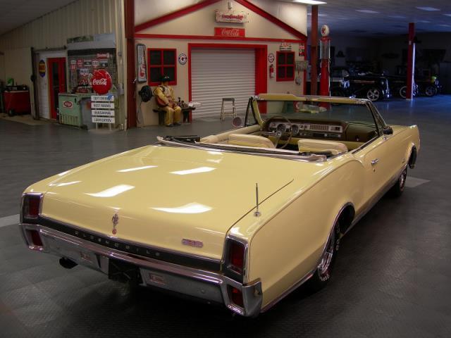 1967 Oldsmobile Cutlass 442 - photo 10
