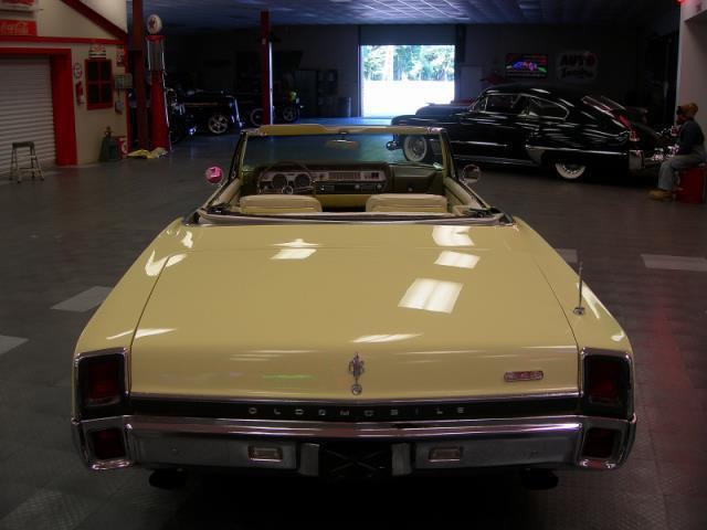 1967 Oldsmobile Cutlass 442 - photo 11