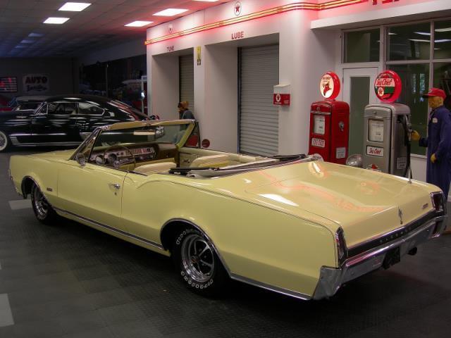 1967 Oldsmobile Cutlass 442 - photo 12