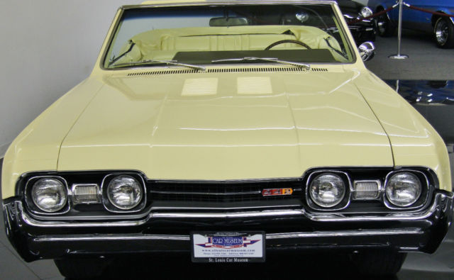 1967 Oldsmobile Cutlass 442 - photo 2