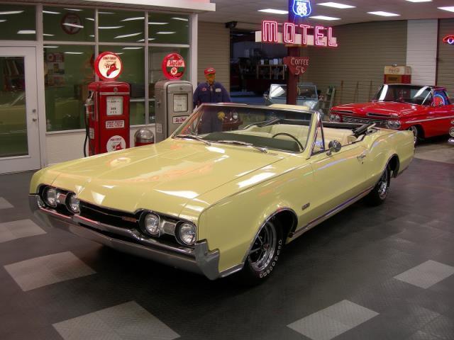 1967 Oldsmobile Cutlass 442 - photo 7