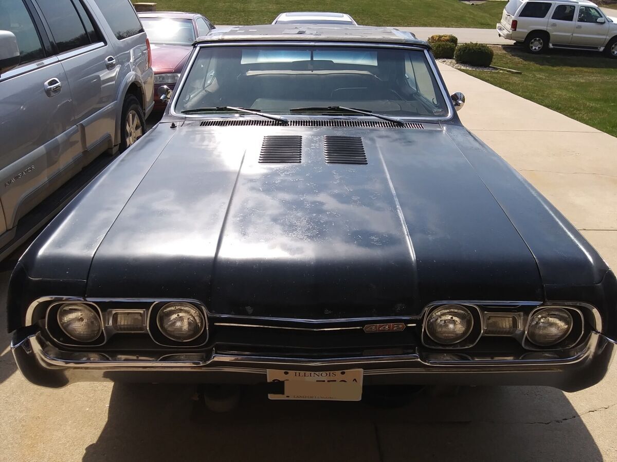 1967 Oldsmobile 442 - photo 2
