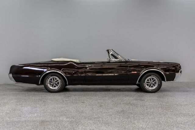 1967 Oldsmobile Cutlass 442 Tribute - photo 11