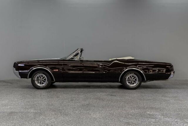 1967 Oldsmobile Cutlass 442 Tribute - photo 3