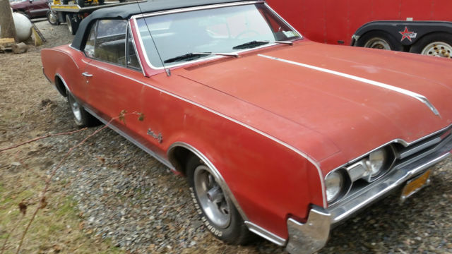 1967 Oldsmobile Cutlass Supreme, Convertible - photo 3