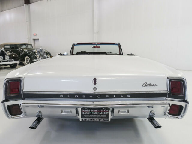 1967 Oldsmobile Cutlass Supreme Convertible - photo 4