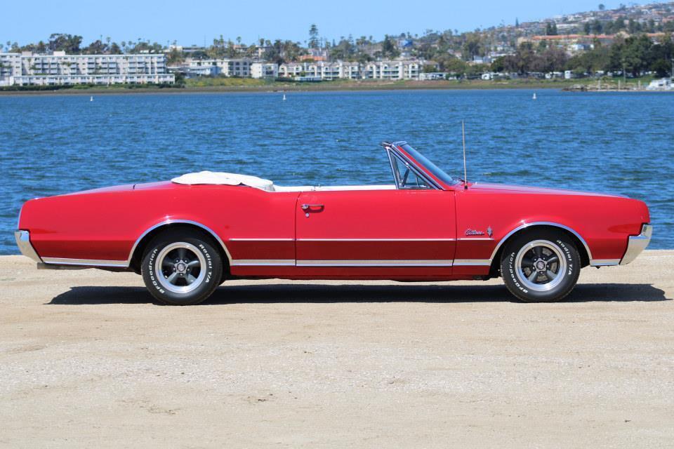 1967 Oldsmobile Cutlass - photo 3