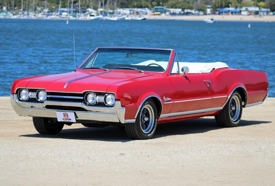 1967 Oldsmobile Cutlass - photo 2
