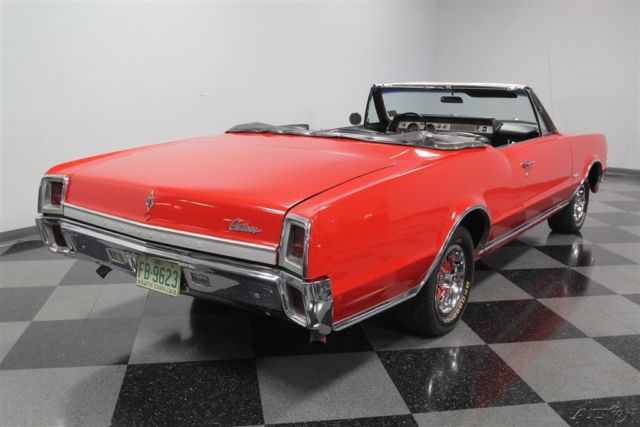 1967 Oldsmobile Cutlass Supreme Convertible - photo 12