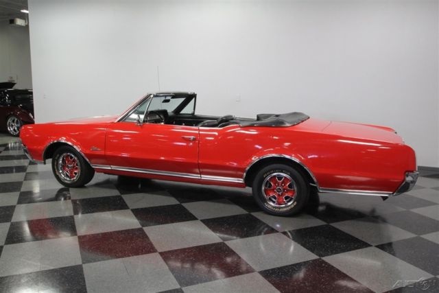 1967 Oldsmobile Cutlass Supreme Convertible - photo 8