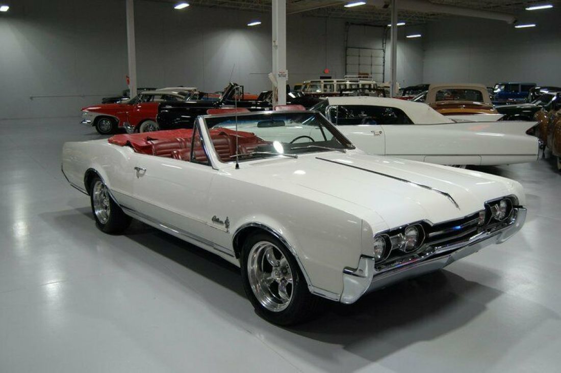 1967 Oldsmobile Cutlass Supreme Convertible - photo 3