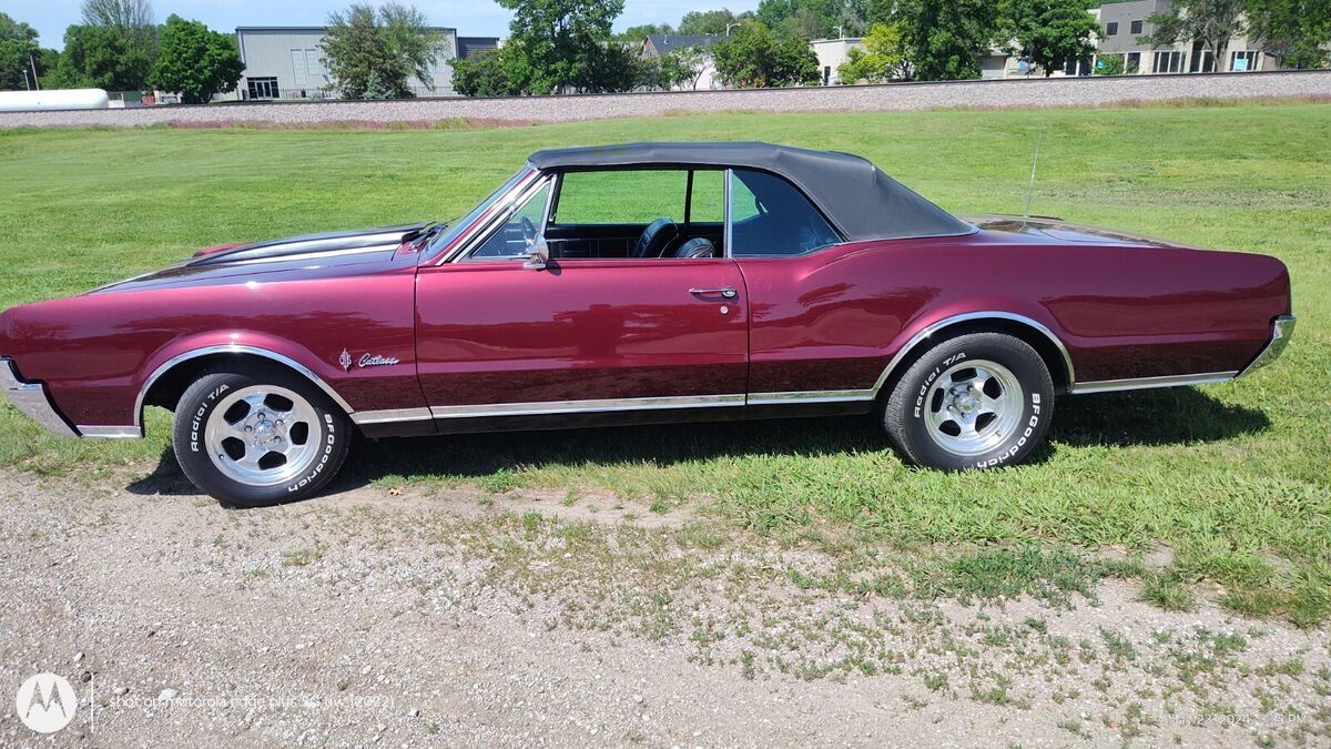 1967 Oldsmobile Cutlass - photo 2