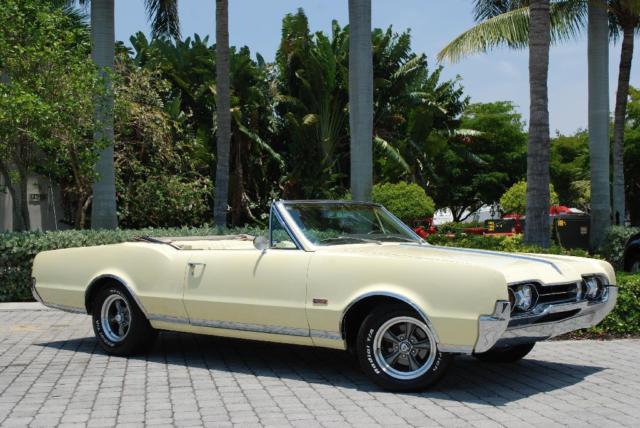 1967 Oldsmobile Cutlass Supreme Convertible Saffron Yellow 400CID V8 Auto A/C 1967 Oldsmobile Cutlass Convertible