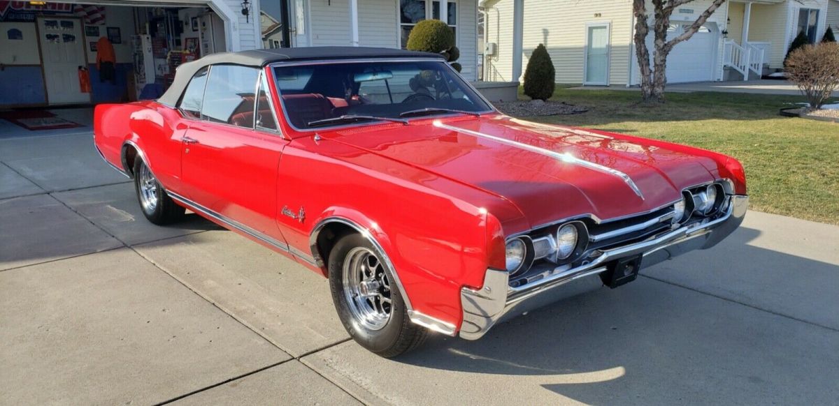 1967 Oldsmobile Cutlass Supreme FRESH RESTORATION! 1967 Oldsmobile Cutlass Supreme