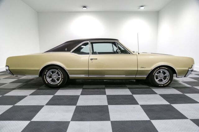 1967 Oldsmobile Cutlass Supreme Turnpike Cruiser - photo 8