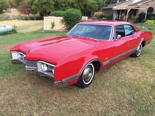 1967 Oldsmobile Eighty-Eight Delta 88 Custom Hardtop - photo 2