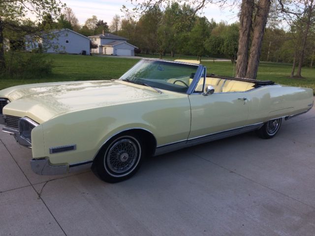1967 Oldsmobile Ninety-Eight CONVERTIBLE - photo 11
