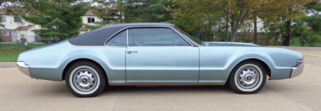 1967 Oldsmobile Toronado -- - photo 11