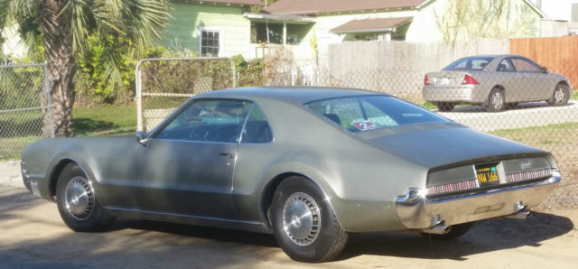 1967 Oldsmobile Toronado - photo 2