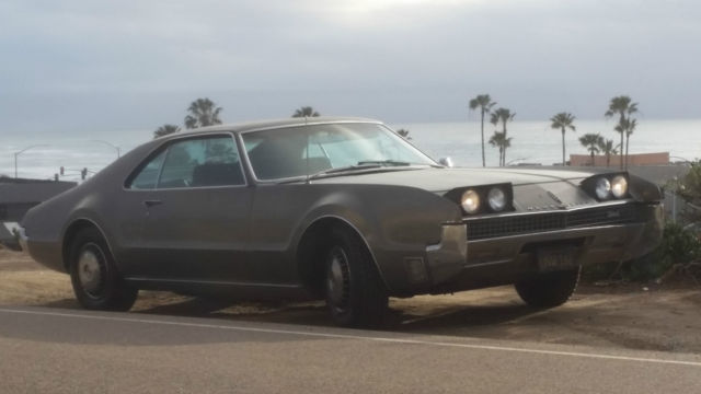 1967 Oldsmobile Toronado - photo 4