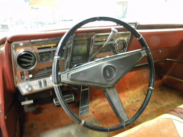 1967 Oldsmobile Toronado Deluxe - photo 9