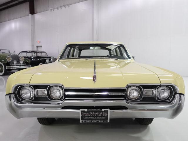 1967 Oldsmobile Vista Cruiser Custom Wagon - photo 2