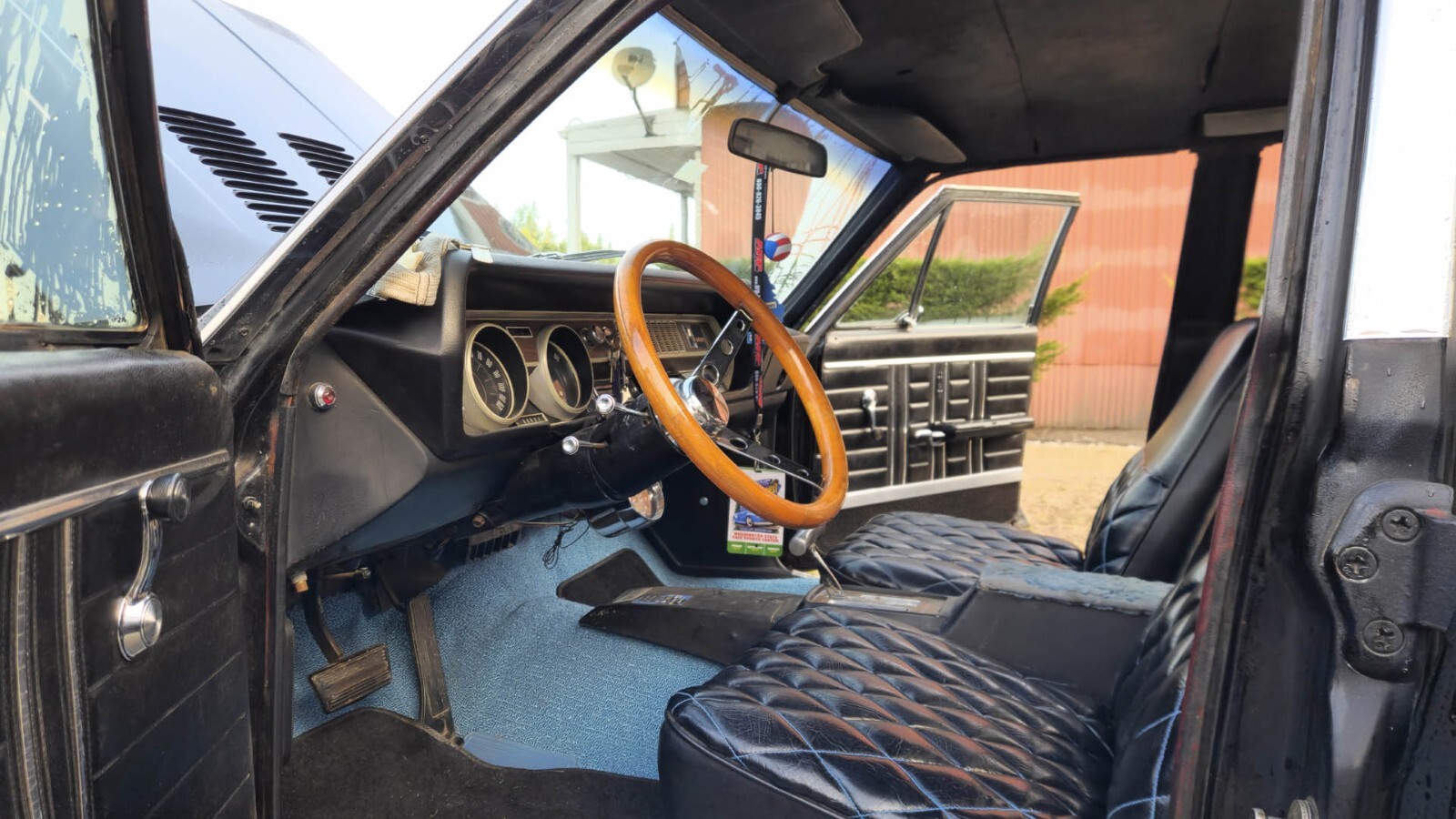 1967 Oldsmobile Vista Cruiser Wagon - photo 13