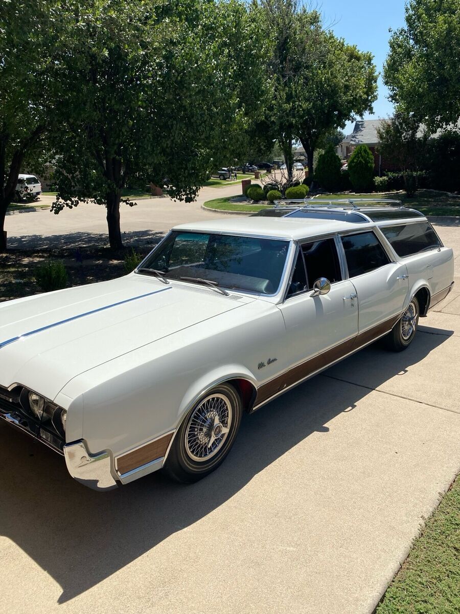 1967 Oldsmobile Vista Cruiser - photo 5