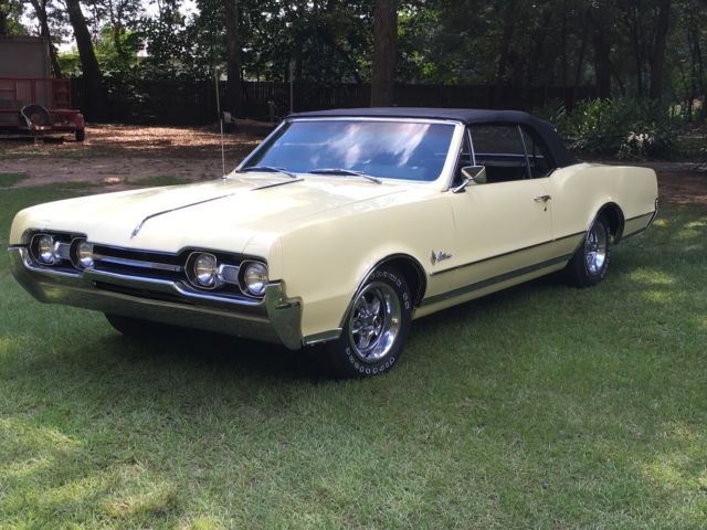 1967 Oldsmovile Cutlass convertible RARE ultra high compression not 442 1967 Oldsmobile Cutlass