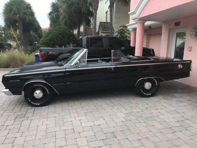 1967 Plymouth GTX Convertible - photo 3