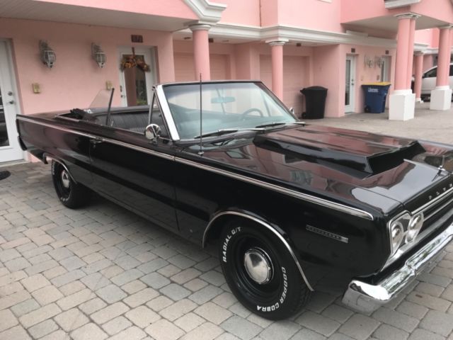 1967 Plymouth GTX Convertible - photo 4