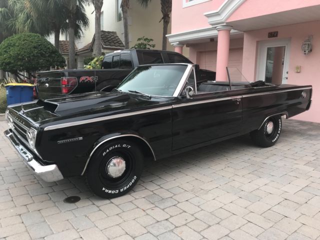 1967 Plymouth GTX Convertible - photo 6