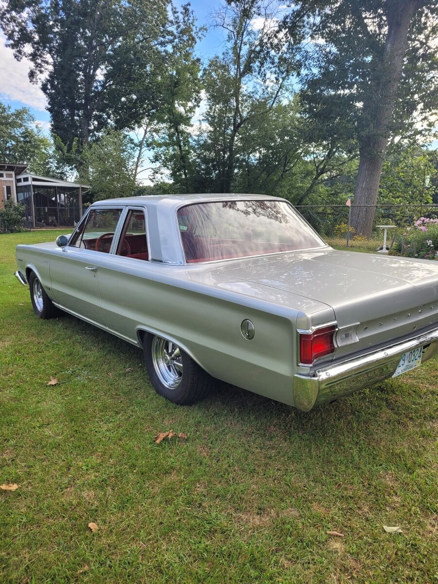 1967 Plymouth Belvedere - photo 2
