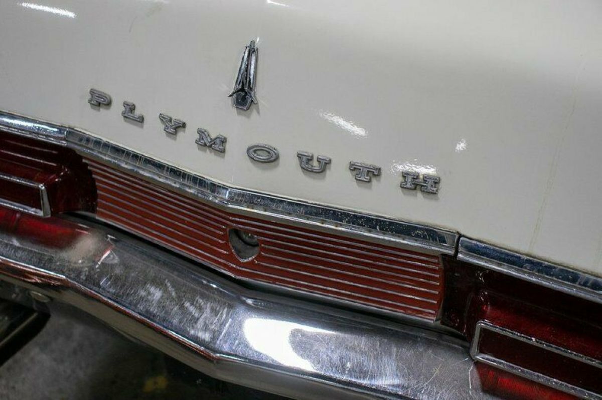 1967 Plymouth Fury - photo 11