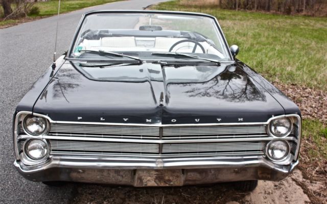 1967 Plymouth Fury Series III - photo 10