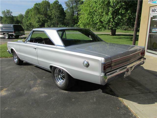 1967 Plymouth GTX Belvedere - photo 12