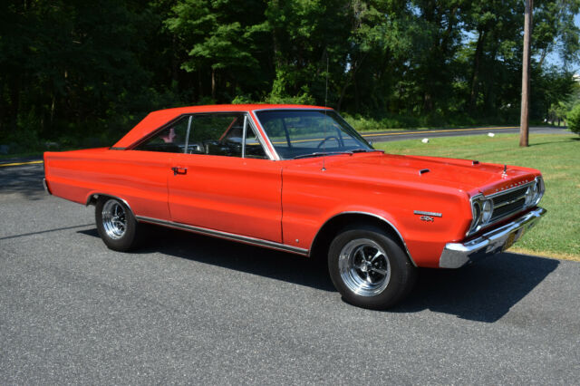 1967 Plymouth GTX, 550+ H.P. 440 c.i. Wedge; 8.75" Ex. Cond (video) 1967 Plymouth GTX